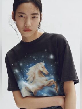 Stella McCartney for H&M t-shirt, size medium